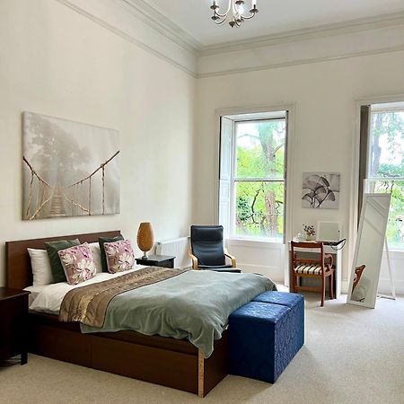 Grosvenor Apartments In Bath - Great For Families, Groups, Couples, 80 Sq M, Parking Εξωτερικό φωτογραφία