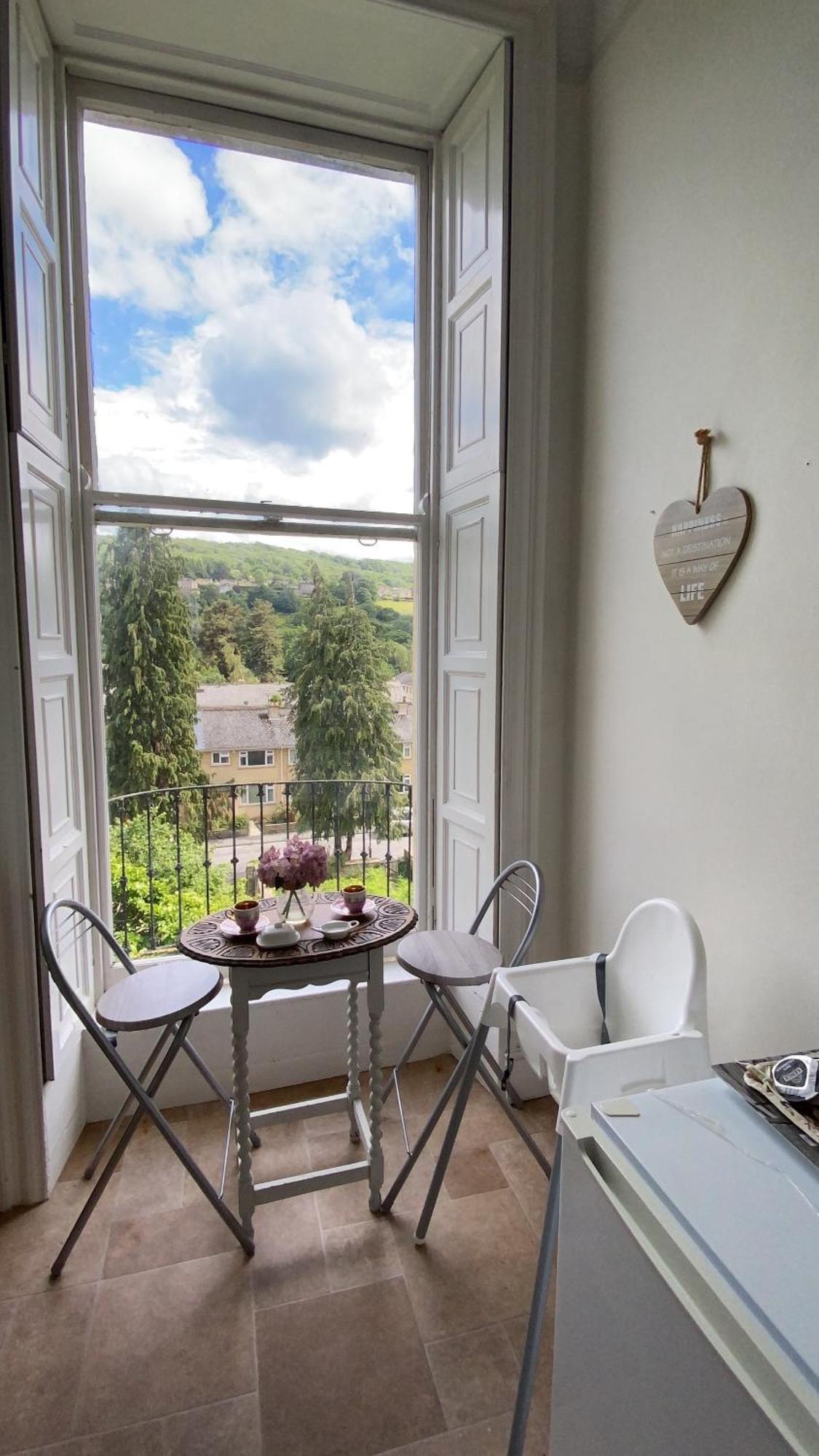 Grosvenor Apartments In Bath - Great For Families, Groups, Couples, 80 Sq M, Parking Εξωτερικό φωτογραφία
