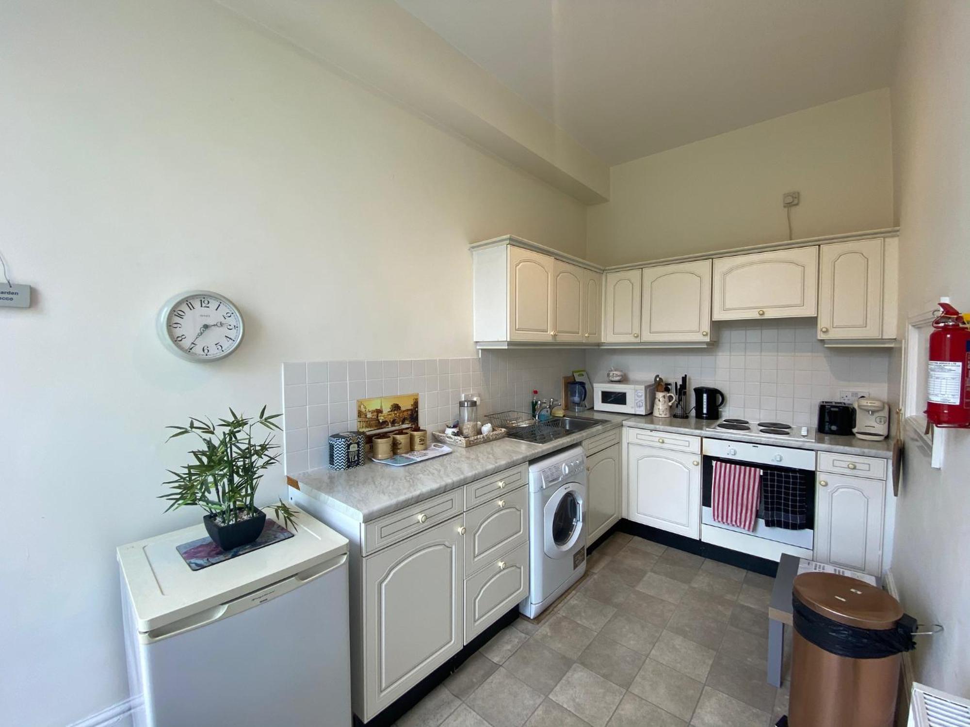 Grosvenor Apartments In Bath - Great For Families, Groups, Couples, 80 Sq M, Parking Εξωτερικό φωτογραφία