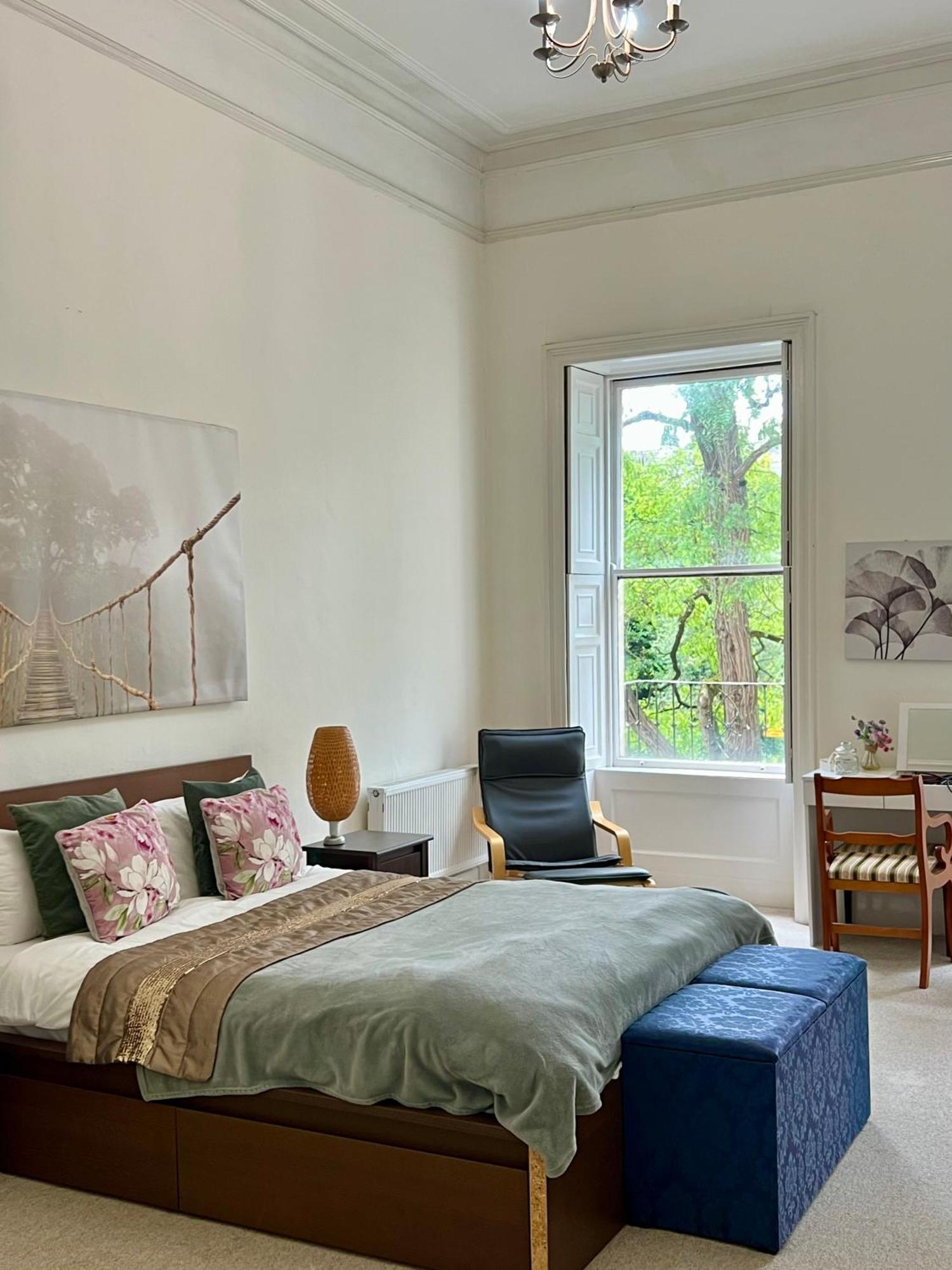 Grosvenor Apartments In Bath - Great For Families, Groups, Couples, 80 Sq M, Parking Εξωτερικό φωτογραφία